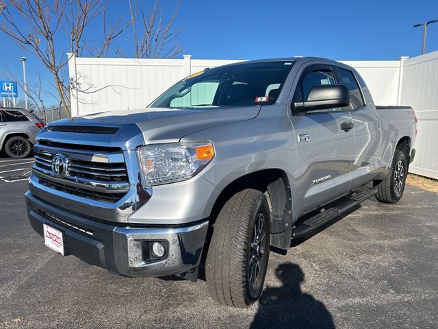 2017 Toyota Tundra SR5