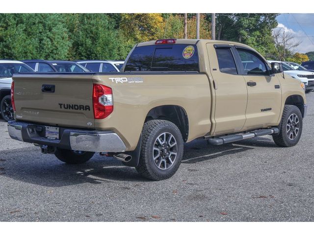 2017 Toyota Tundra SR5