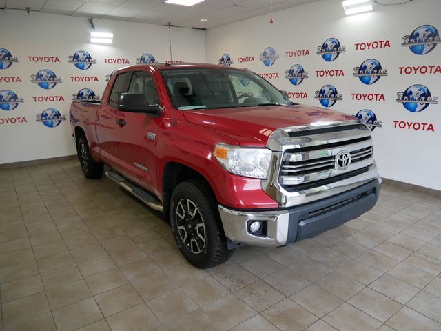 2017 Toyota Tundra SR5