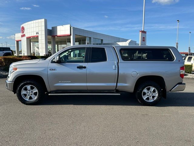 2017 Toyota Tundra SR5