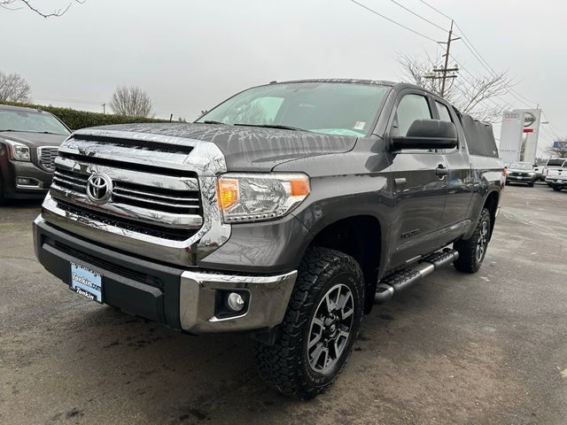 2017 Toyota Tundra SR5