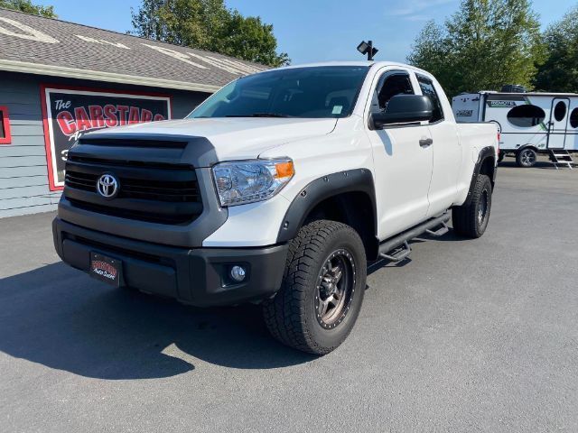 2017 Toyota Tundra SR5