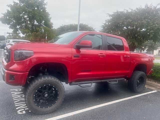 2017 Toyota Tundra SR5