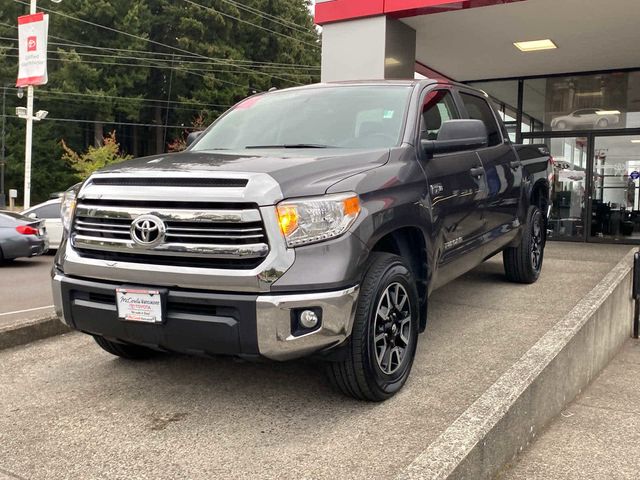 2017 Toyota Tundra SR5