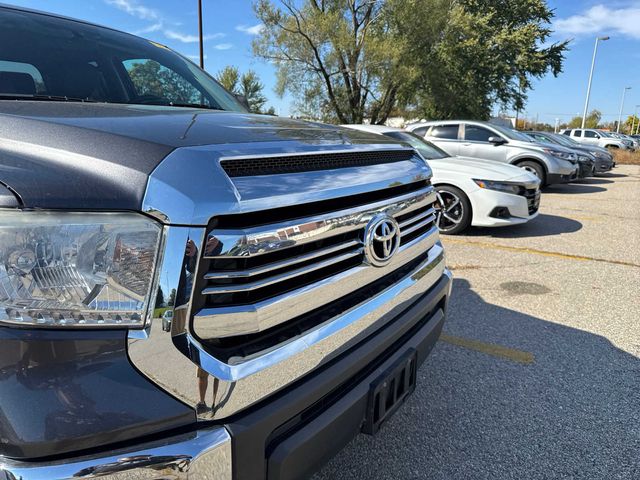 2017 Toyota Tundra SR5