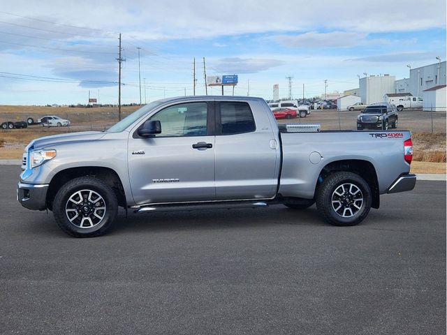 2017 Toyota Tundra SR5