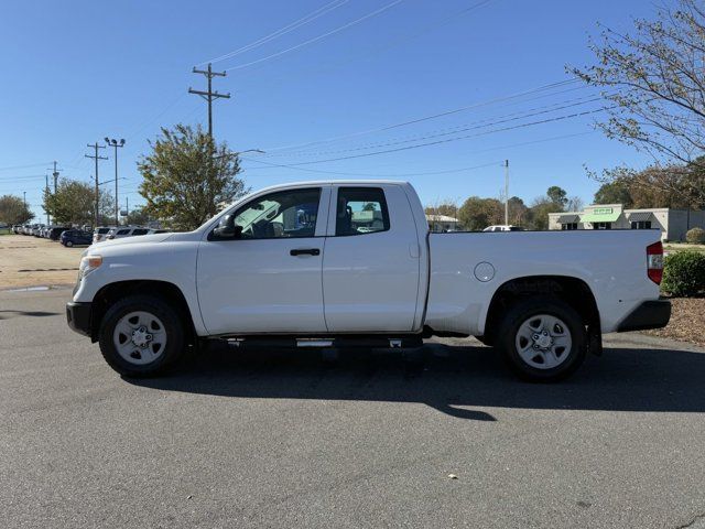 2017 Toyota Tundra SR