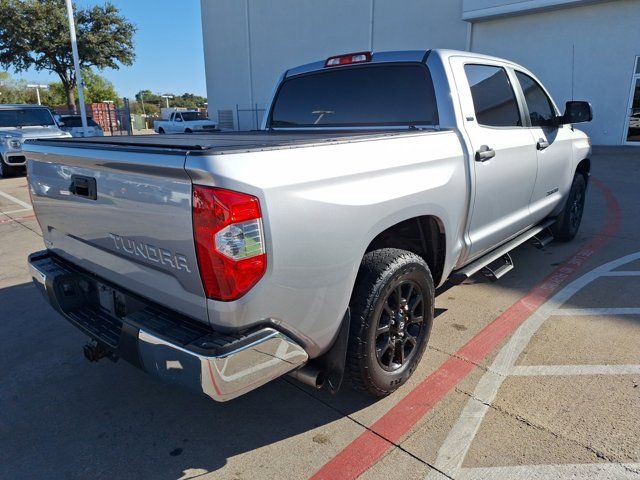 2017 Toyota Tundra SR5