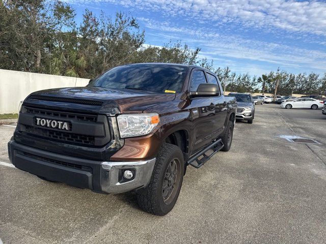 2017 Toyota Tundra SR5