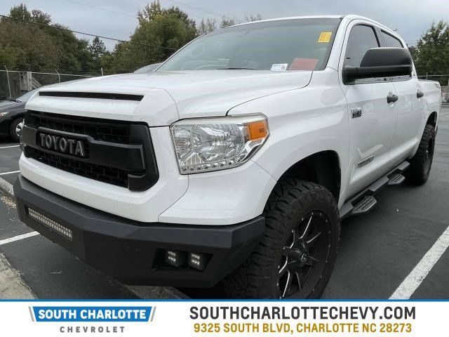 2017 Toyota Tundra SR5