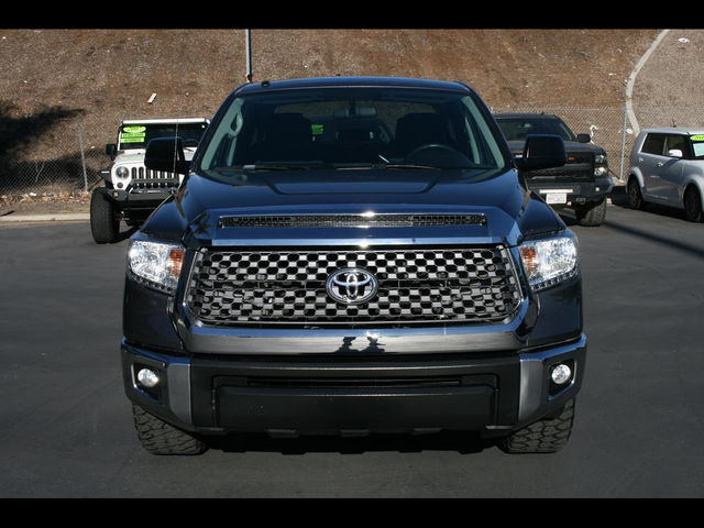 2017 Toyota Tundra SR5