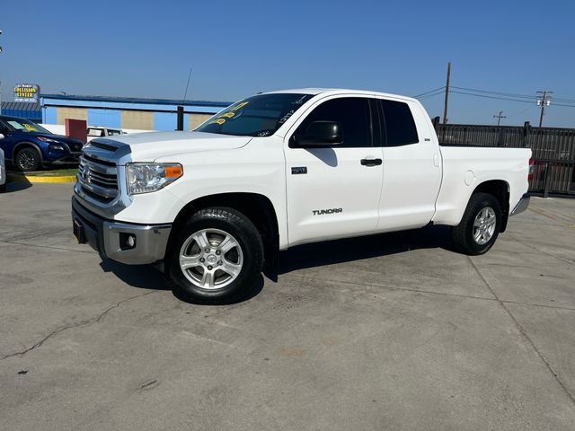 2017 Toyota Tundra SR5