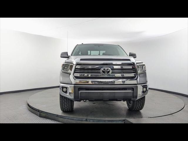 2017 Toyota Tundra SR5