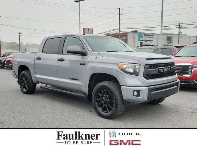 2017 Toyota Tundra SR5