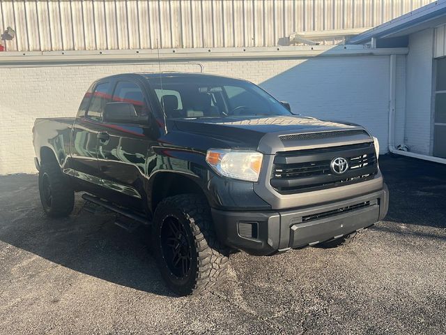 2017 Toyota Tundra SR