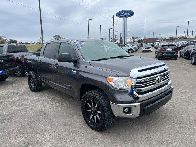 2017 Toyota Tundra SR5