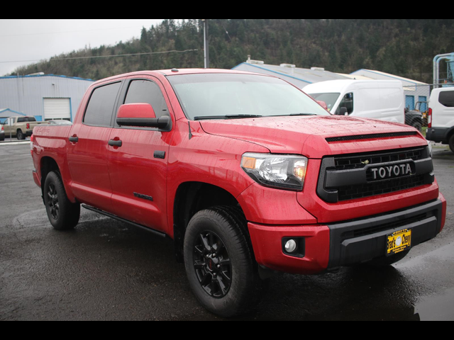 2017 Toyota Tundra SR5