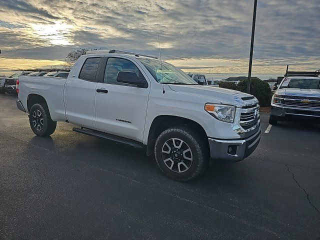 2017 Toyota Tundra SR5