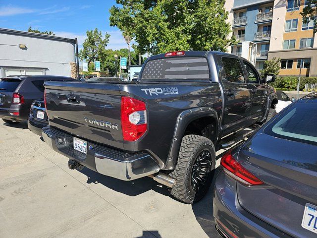 2017 Toyota Tundra SR5