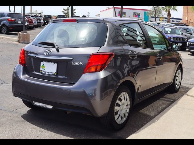 2017 Toyota Yaris LE
