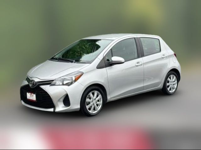 2017 Toyota Yaris LE