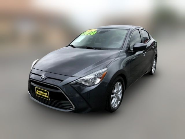 2017 Toyota Yaris iA Base