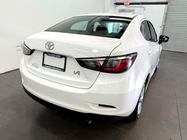 2017 Toyota Yaris iA Base