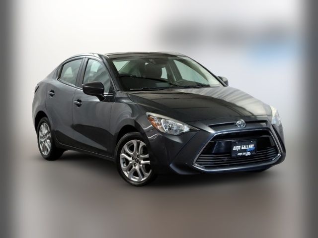 2017 Toyota Yaris iA Base