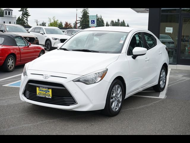 2017 Toyota Yaris iA Base