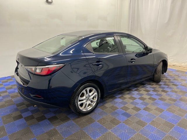 2017 Toyota Yaris iA Base