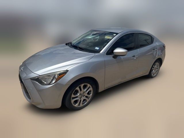 2017 Toyota Yaris iA Base
