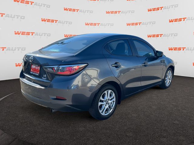 2017 Toyota Yaris iA Base