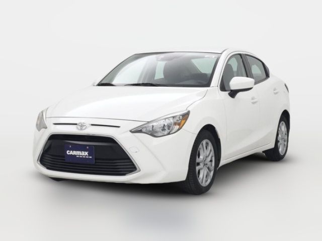 2017 Toyota Yaris iA Base