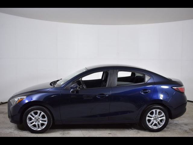 2017 Toyota Yaris iA Base