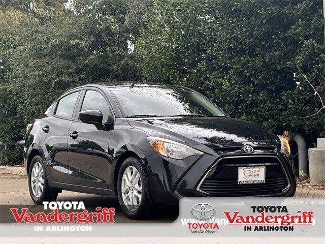 2017 Toyota Yaris iA Base