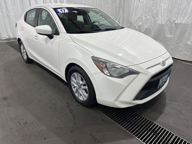 2017 Toyota Yaris iA Base