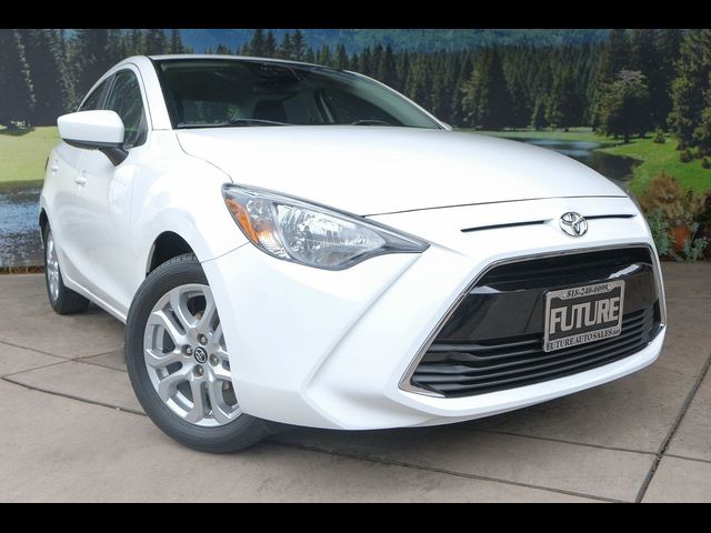 2017 Toyota Yaris iA Base