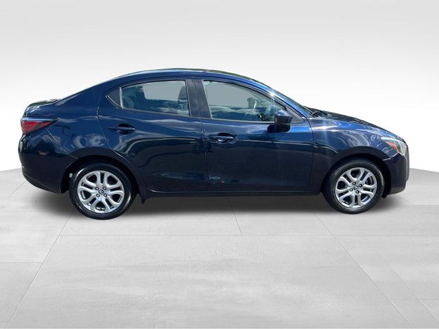 2017 Toyota Yaris iA Base
