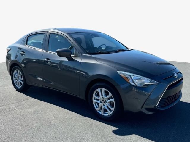 2017 Toyota Yaris iA Base