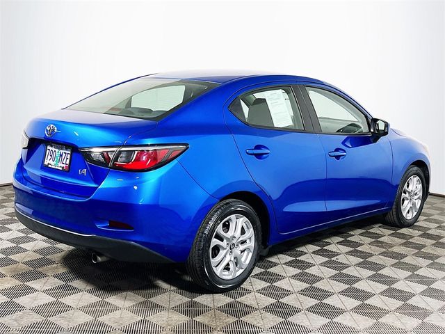 2017 Toyota Yaris iA Base