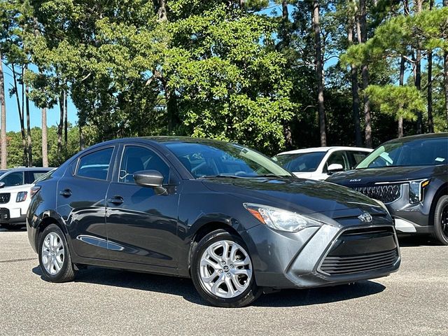 2017 Toyota Yaris iA Base