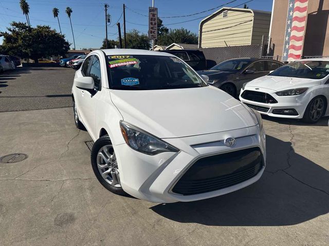 2017 Toyota Yaris iA Base