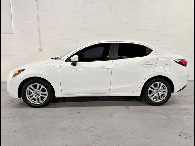 2017 Toyota Yaris iA Base