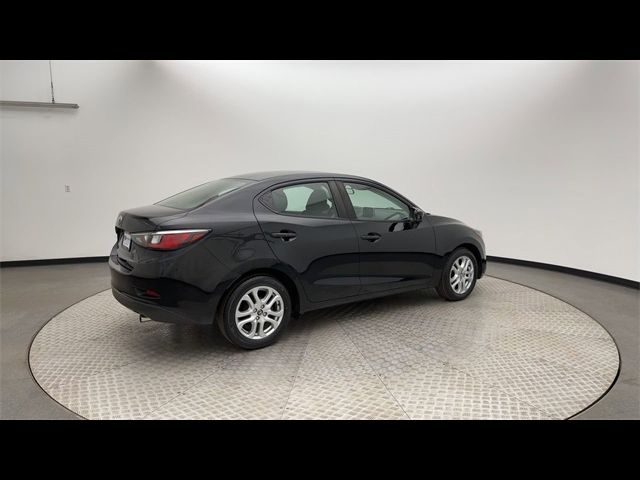 2017 Toyota Yaris iA Base