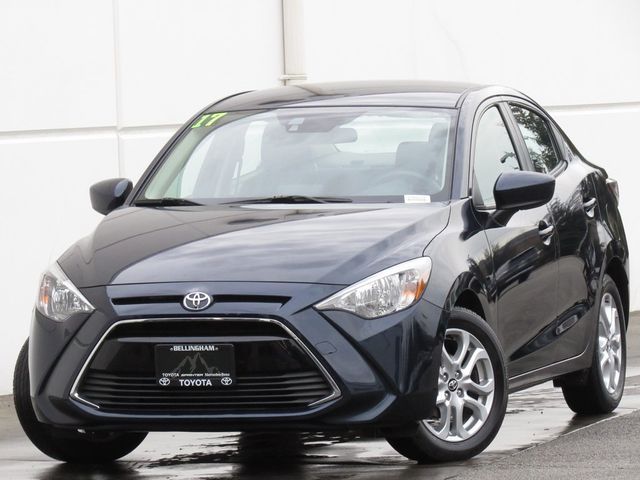 2017 Toyota Yaris iA Base