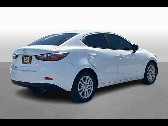 2017 Toyota Yaris iA Base