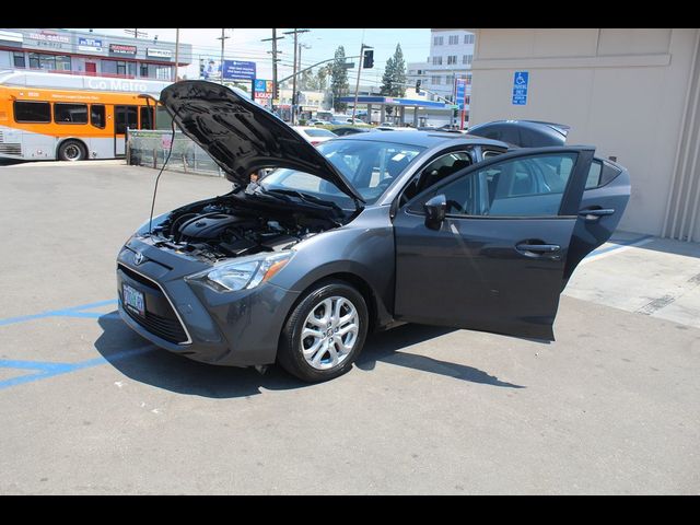 2017 Toyota Yaris iA Base