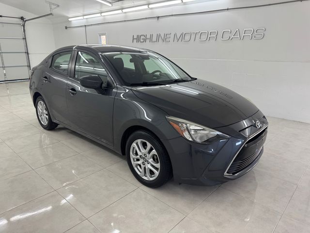 2017 Toyota Yaris iA Base