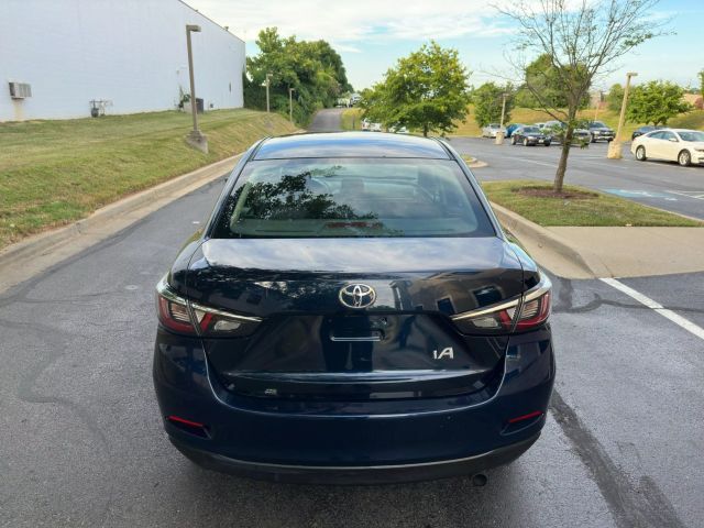 2017 Toyota Yaris iA 