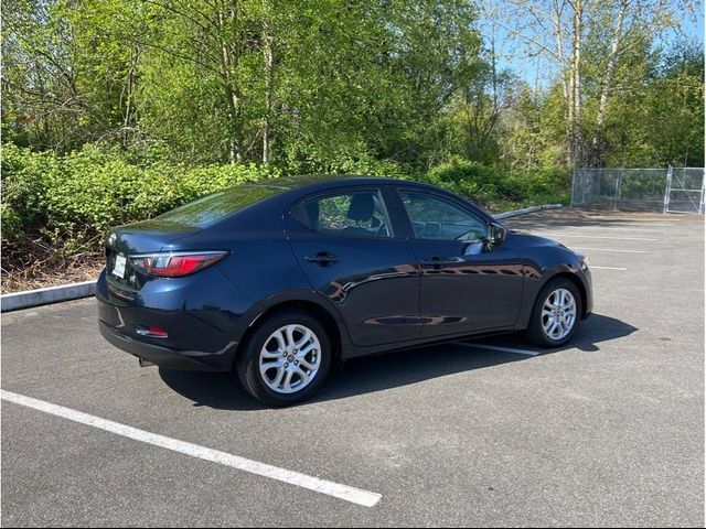 2017 Toyota Yaris iA Base